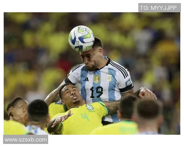 卡拉巴克与莫尔德的激烈对决展现足球魅力与战术智慧的巅峰较量